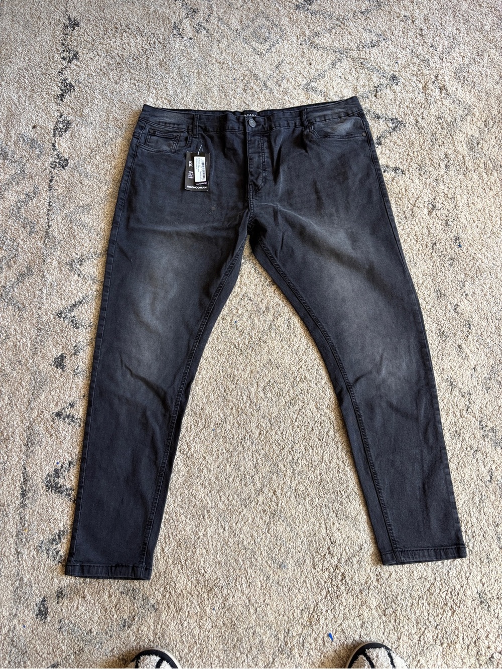 Men's Slim Straight Black Jeans with Subtle Fade